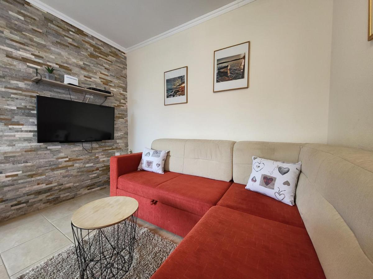 Holiday Home Duje มาลีลิช ภายนอก รูปภาพ