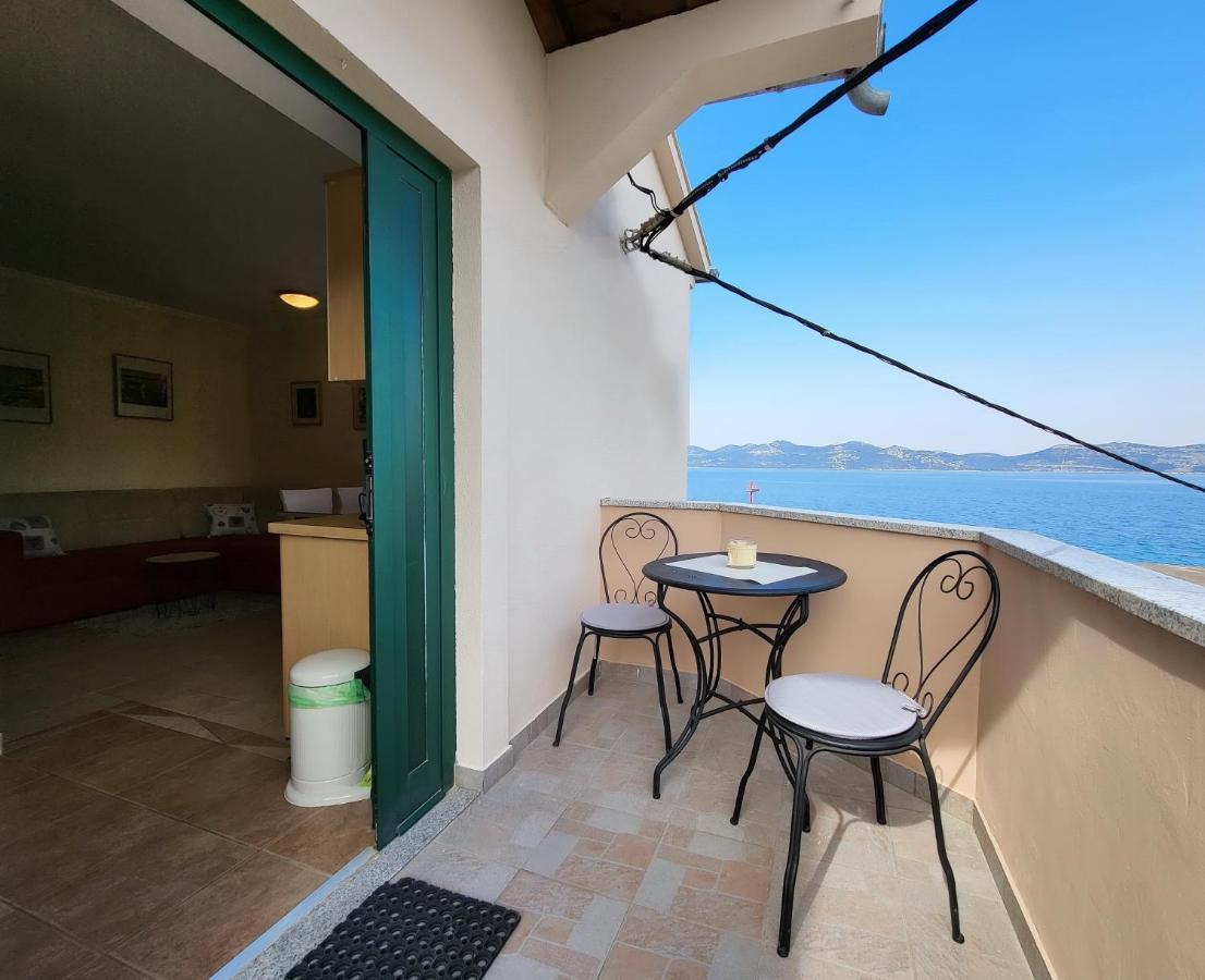 Holiday Home Duje มาลีลิช ภายนอก รูปภาพ